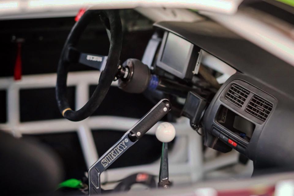 Sikky Manufacturing - Pull Back Style Hydraulic Handbrake